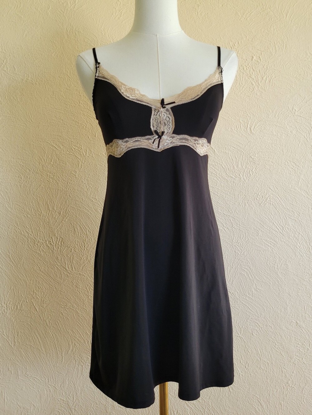 Marilyn Monroe Intimates | Black & Beige Slip Dress